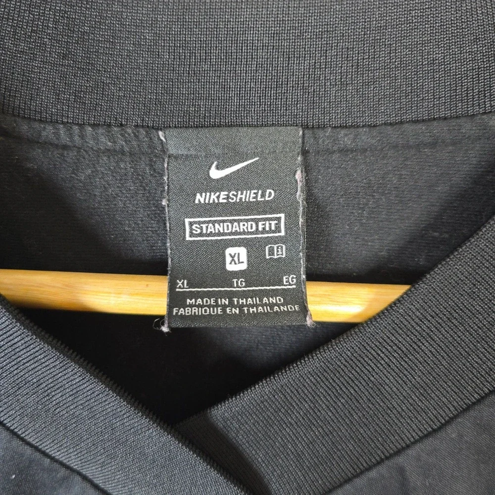 Nike Shield Mens XL Black V-Neck Windshirt Pullover Golf Training CK5874